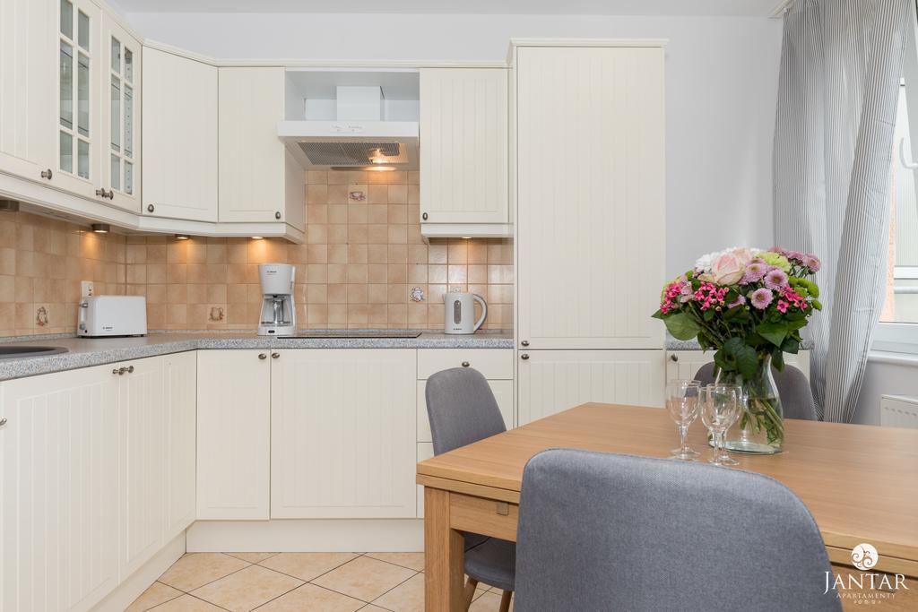 Jantar Apartamenty- Zielone Tarasy Kołobrzeg Exteriör bild